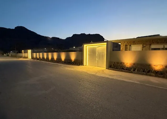 La Casa Di Lusso N4 - Adults Only Holiday home